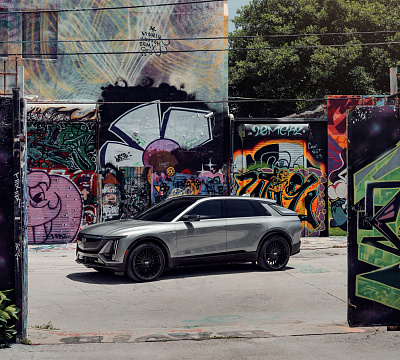 Фото дисков Vossen HF-8 на Cadillac Lyriq