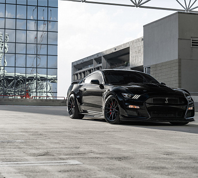 Фото дисков Vossen M-X2 на Ford Mustang VI