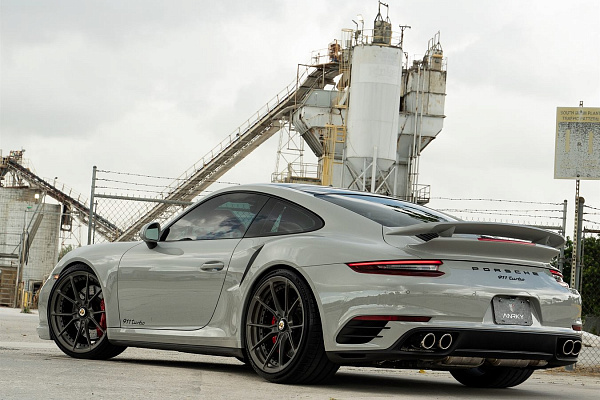 Фото дисков Anrky AN22 Сатиновый темный лак на Porsche 911 VII