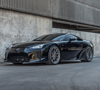 Фото дисков Brixton Forged R11-R на Lexus LFA