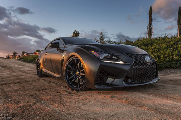 Фото дисков HRE FF04 Другой цвет на Lexus RC