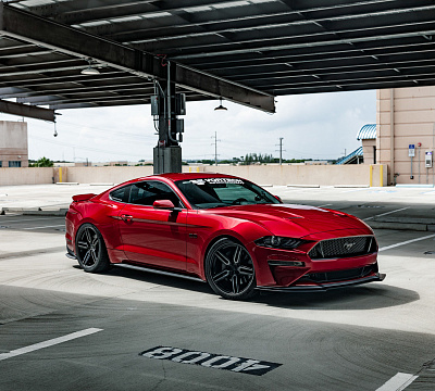 Фото дисков Vossen HF-1 на Ford Mustang VI