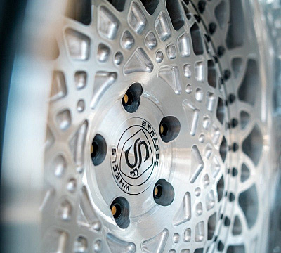 Фото дисков Strasse Wheels SC20 Retro на Mazda RX-7 III