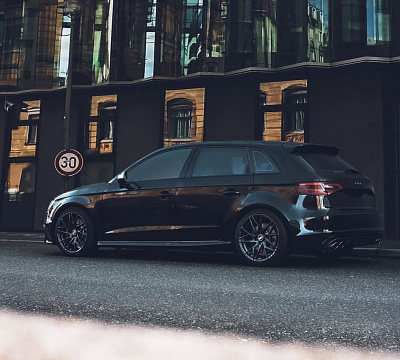 Фото дисков Bola FLR на Audi A/S/RS 3 (8V)