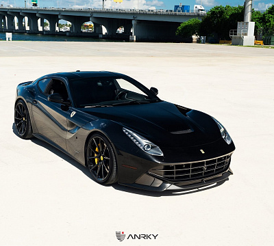 Фото дисков Anrky AN12 на Ferrari F12