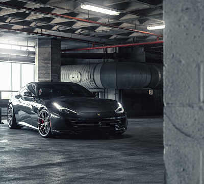Фото дисков Vossen S21-01 на Ferrari GTC4Lusso
