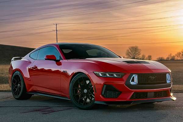 Фото дисков HRE FF10 Черный сатин на Ford Mustang VII