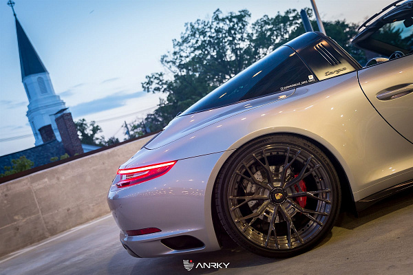 Фото дисков Anrky S2-X5 Глянцевый темный лак на Porsche 911 VII