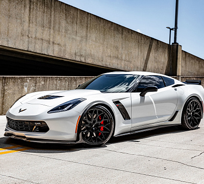 Фото дисков Vossen HF-2 на Chevrolet Corvette C7