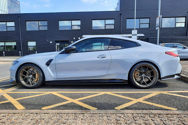 Фото дисков Bola FP2 Сатиновое золото на BMW 4/M4 (G22/G82)