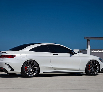 Фото дисков HRE P204 на Mercedes-Benz S-Class (W222, C217)