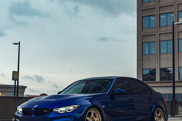Фото дисков Anrky RS5 Сатиновая шампань на BMW 3/M3 (F3x/F80)