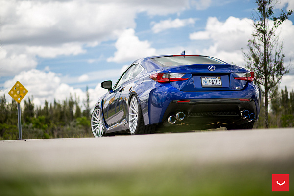 Фото дисков Vossen VFS-2 Серебро на Lexus RC