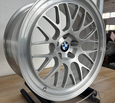 19" кованые диски Apex ML-10RT с агрессивным вылетом