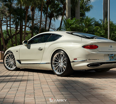 Фото дисков Anrky AN19 на Bentley Continental GT III