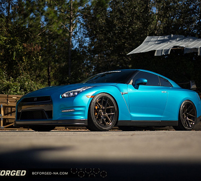 Фото дисков BC Forged HCS02 на Nissan GT-R