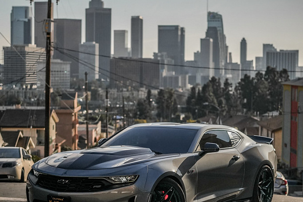Фото дисков MRR M755 Черный глянец на Chevrolet Camaro VI