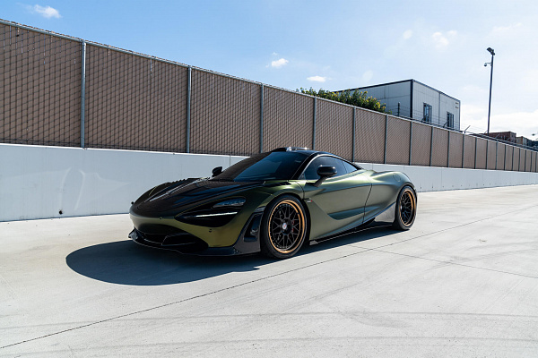 Фото дисков HRE 300 Черный сатин на McLaren 720S