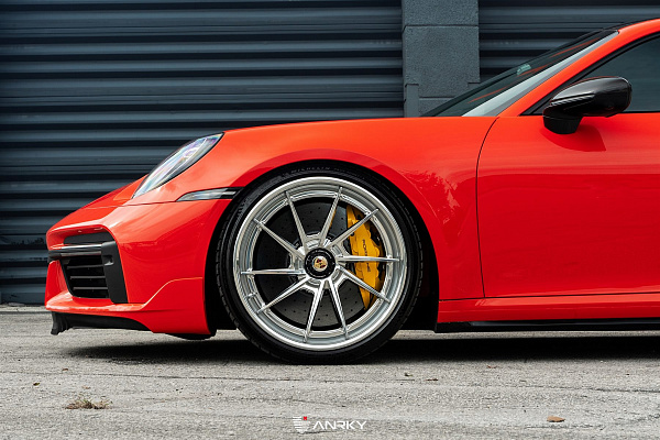 Фото дисков Anrky AN33 Полированный лак на Porsche 911 VIII
