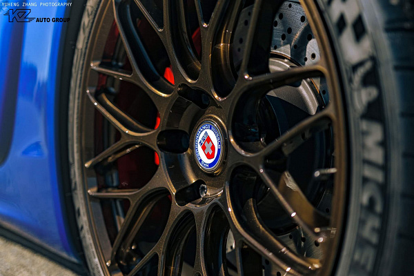 Фото дисков HRE RC100 Глянцевая бронза на Porsche Cayman II