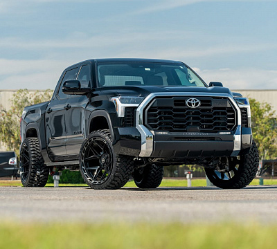 Фото дисков 4PLAY 4P55 на Toyota Tundra III