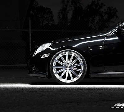 Фото дисков MRR HR9 на Mercedes-Benz E-Class (W212, S212, C207)