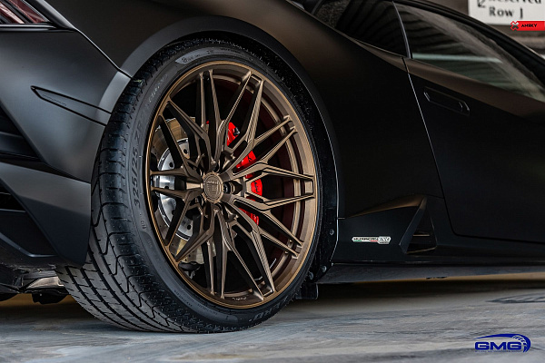 Фото дисков Anrky S1-X1 Сатиновая бронза на Lamborghini Huracan