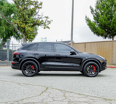 Фото дисков Vossen HF-3 на Porsche Cayenne II