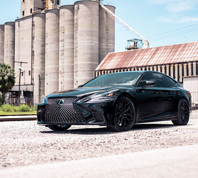 Фото дисков Vossen HF-2 на  Lexus LS V