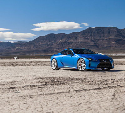 Фото дисков Vossen CG-205T на Lexus LC 500
