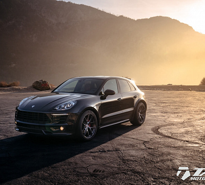 Фото дисков HRE P101 на Porsche Macan I