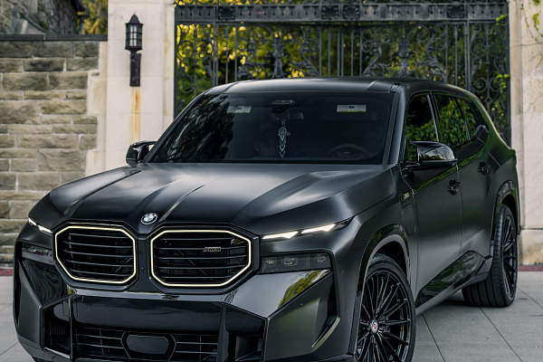Фото дисков HRE P103SC Черный глянец на BMW XM