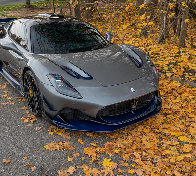 Фото дисков AL13 R10 на Maserati MC20