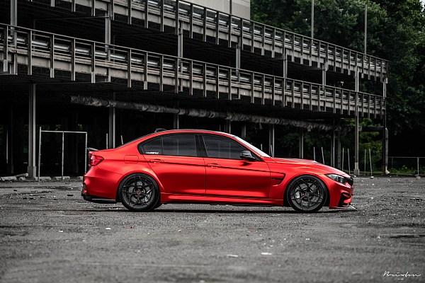 Фото дисков Brixton Forged PF5 Сатиновый темный лак на BMW 3/M3 (F3x/F80)
