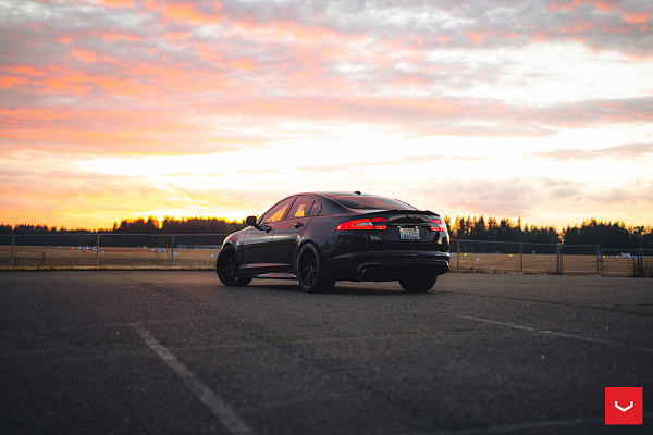 Фото дисков Vossen HF-5 Черный сатин на Jaguar XF II