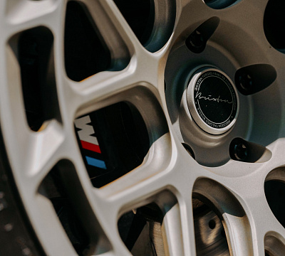 Фото дисков Brixton Forged TR08 AERO1 на BMW 5/M5 (G60/G90)