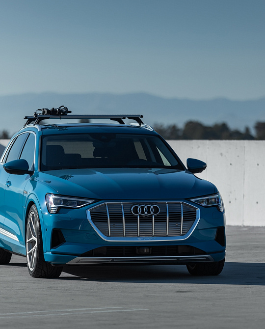 Фото дисков P101SC Сатиновый лак на Audi E-tron