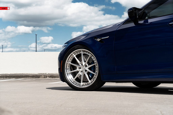 Фото дисков Anrky AN38 Глянцевый лак на BMW 5/M5 (G30/F90)