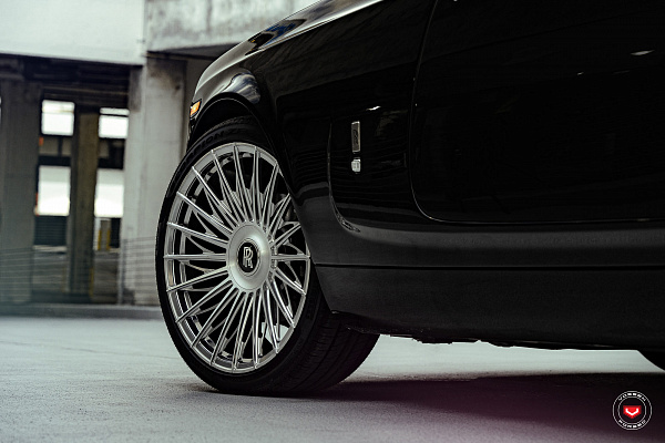 Фото дисков Vossen S17-15T Глянцевый лак на Rolls-Royce Phantom