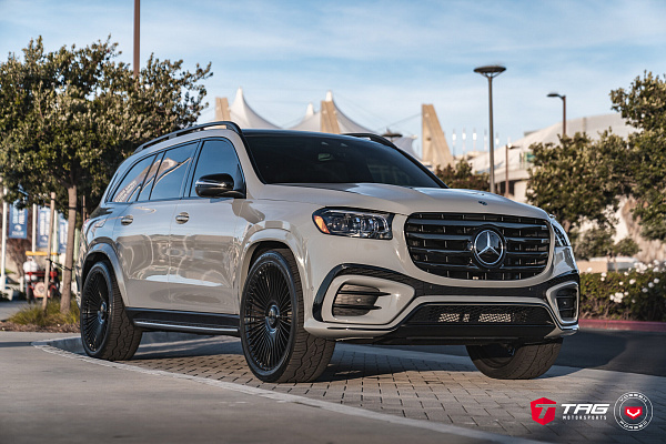 Фото дисков Vossen S17-16 Черный глянец на Mercedes-Benz GLS (X167)