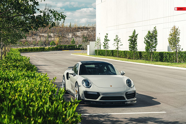 Фото дисков Anrky AN12 Глянцевый лак на Porsche 911 VII