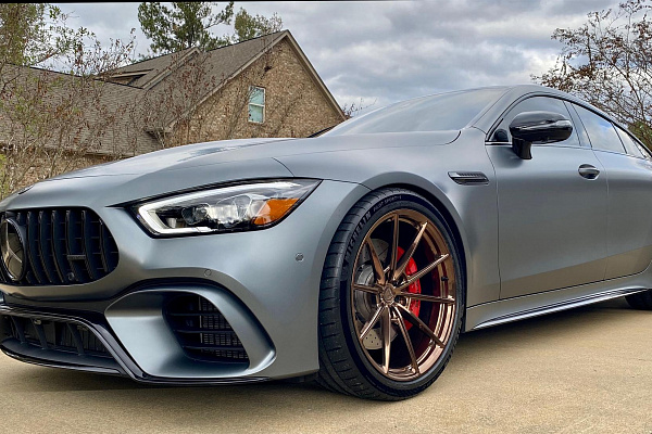 Фото дисков Anrky AN18 Глянцевая темная медь на Mercedes-Benz AMG GT I