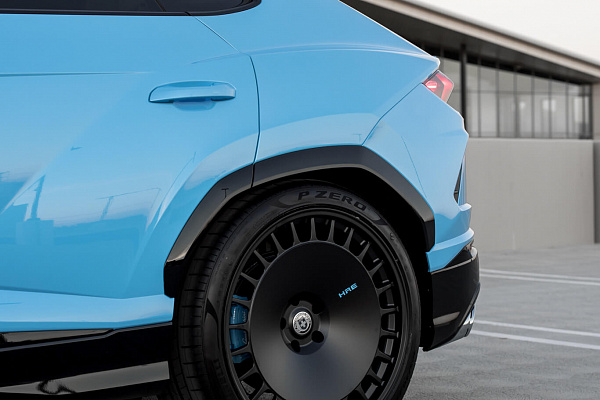 Фото дисков HRE 935M Черный сатин на Lamborghini Urus