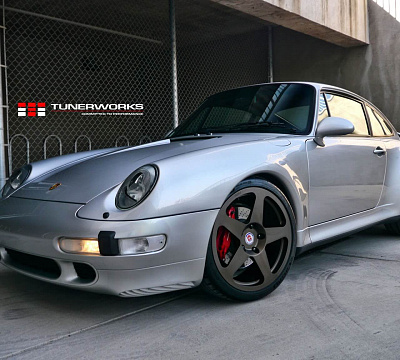 Фото дисков HRE 305M на Porsche 911 IV