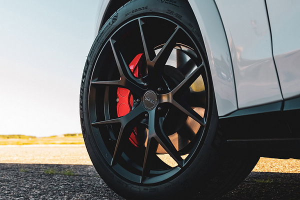 Фото дисков MRR FS06 Черный сатин на Ford Mustang Mach-E
