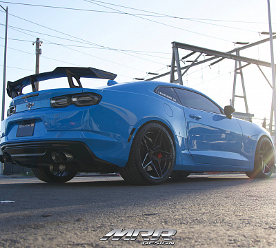 Фото дисков MRR M755 на Chevrolet Camaro VI