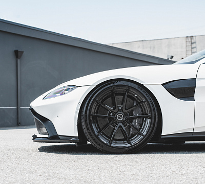 Фото дисков Brixton Forged WR3.2 на Aston Martin Vantage 4