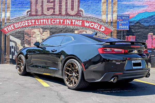 Фото дисков HRE FF10 Сатиновая шампань на Chevrolet Camaro VI