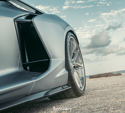 Фото дисков Anrky XR-301 на Lamborghini Revuelto