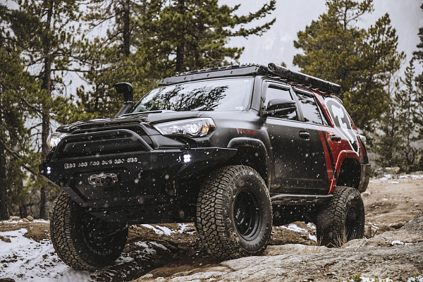 Фото дисков Black Rhino STADIUM  на Toyota 4Runner V